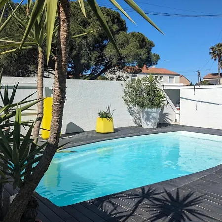 Maison Avec Piscine, House With A Pool *