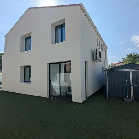Ferienhaus Maison Avec Piscine, House With A Pool